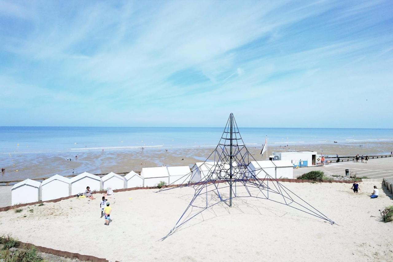 La plage à pied Woignarue Esterno foto