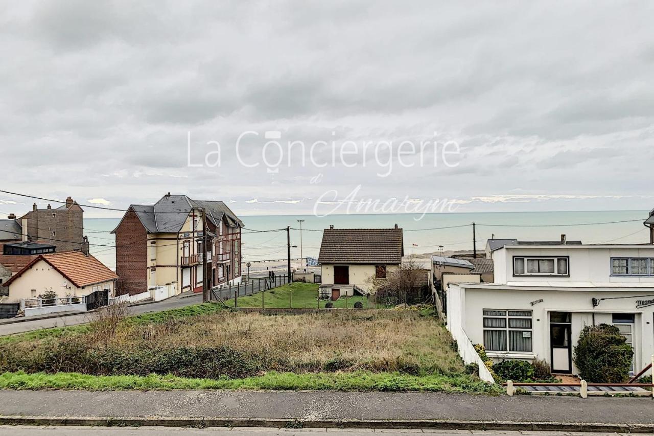 La plage à pied Woignarue Esterno foto